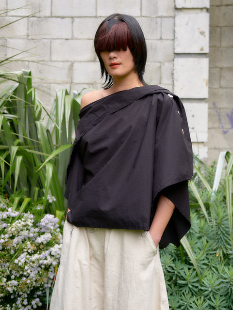 Otsu Tanzaku Top Black Cotton off the shoulder button up blouse