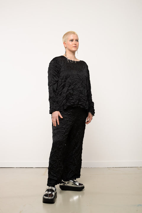 JPalm Freja Top - Black Crinkle Texture Fabric