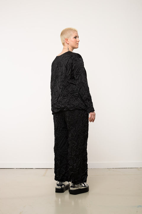JPalm Freja Top - Black Crinkle Texture Fabric