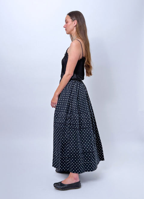 Remain in light skirt polka dot