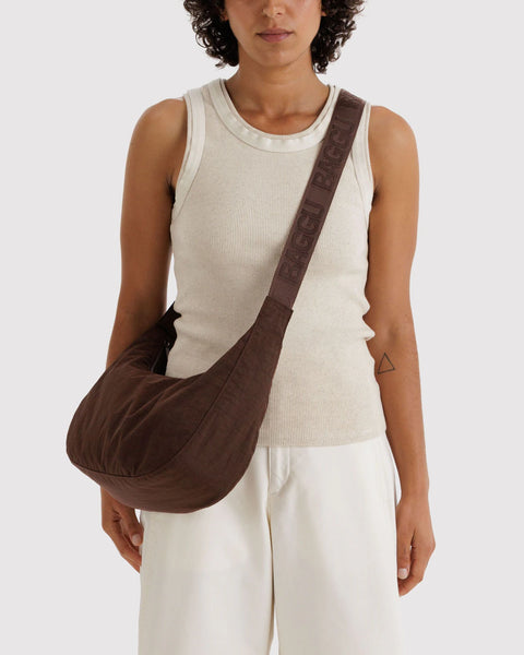 Medium Crescent bag brown