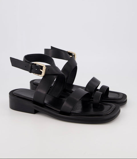 Bromwyn Carmen Sandals