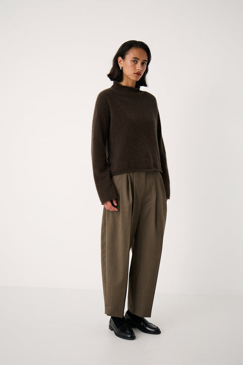 Eclipse Funnel Neck | Truffle