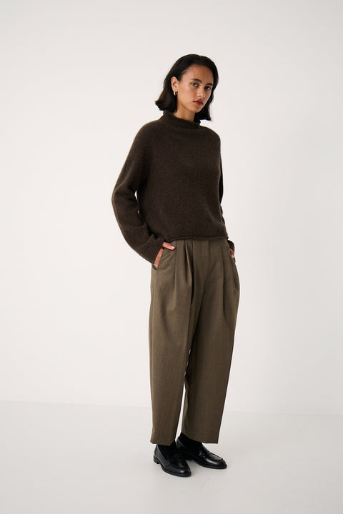 Eclipse Funnel Neck | Truffle