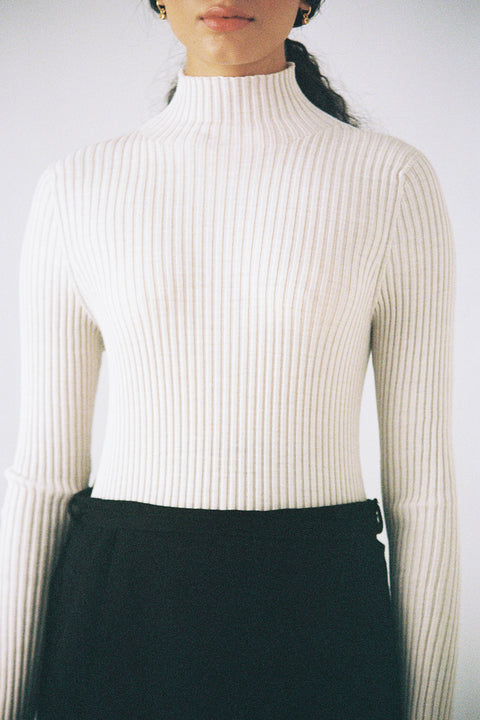 Essence Turtle Neck | Ivory