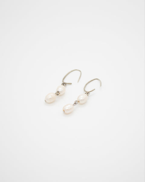 Hands Of Sand Egyptian Hook Pearl Earrings