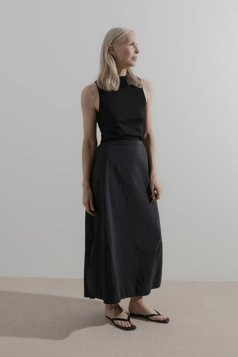 James Brown Nylon Draw Skirt Black