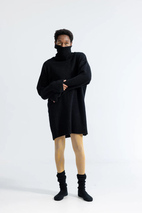 Lela Jacobs U Turtle Dress Black Possum