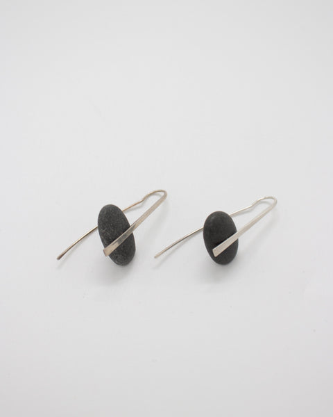 Maike Pebble Hook Earrings