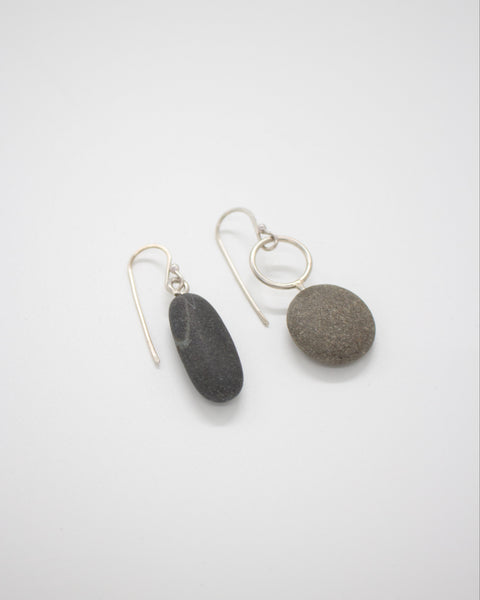 Maike Asymetrical Pebble earrings