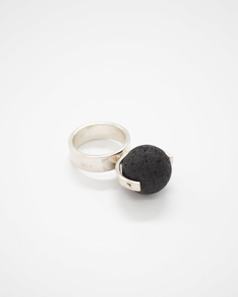 MAike Lava bead ring