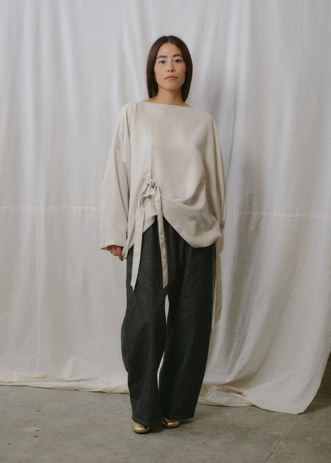 Otsu Okurimono top silver white long sleeve with adjustable ties