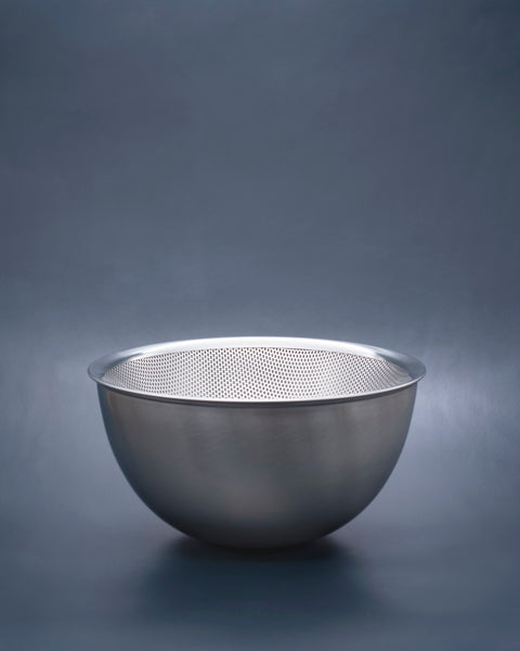Sori Yanagi Medium Mixing Bowl and Stainless Steel Colander