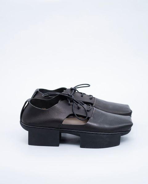 Trippen black leather cut out brogues Lui F