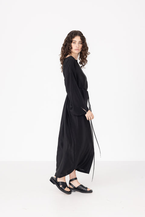 Line Dress | Black