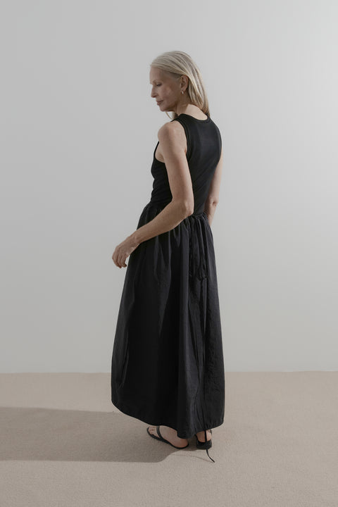 James Brown Nylon Draw Skirt Black