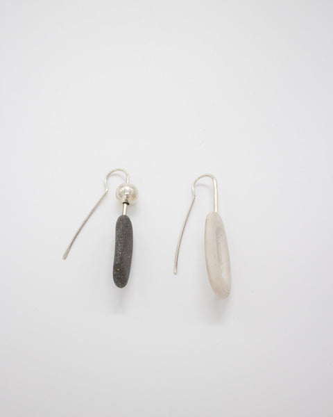 Asymetric Drop Earring | B+W Pebble