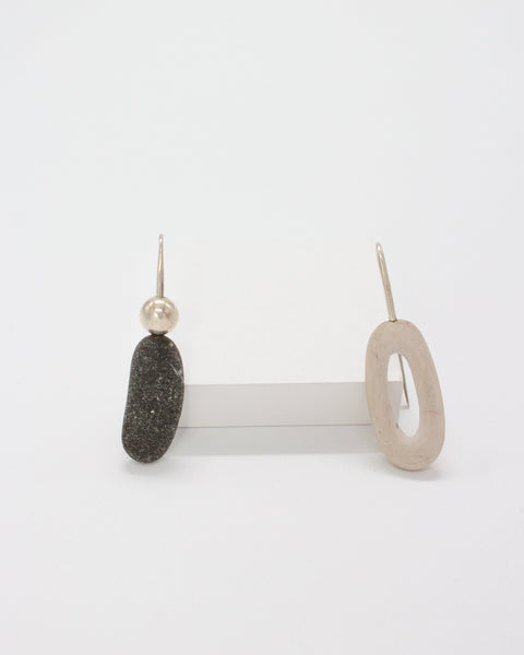 Asymetric Drop Earring | B+W Pebble