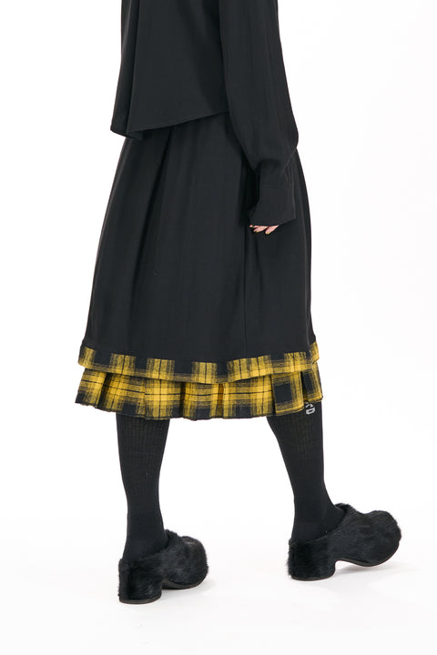Nom*d Assemby Skirt Black with yellow cotton plaid trim
